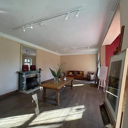 Villa Magdala-Chambre D'Hotes 5 3* הייר